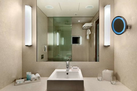 Hilton Sydney - Brisbane Tourism 6