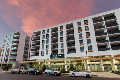 Meriton Suites Sydney Airport - Tourism Brisbane 1