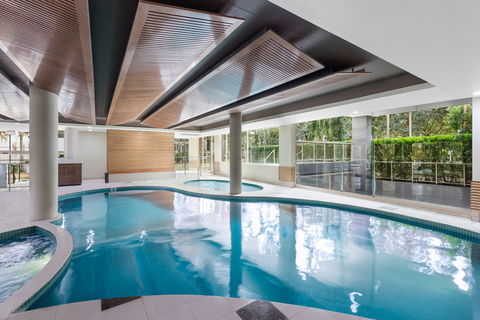 Meriton Suites Waterloo - Tourism Brisbane 7