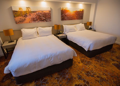 Crowne Plaza Alice Springs Lasseters - Tourism Brisbane 12