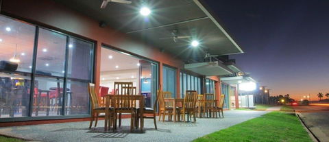 Black Rock Inn - Brisbane Tourism 4