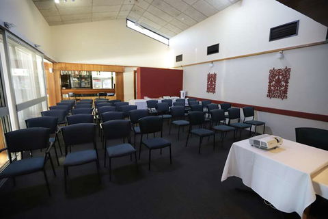 Emerald Central Hotel - Brisbane Tourism 1
