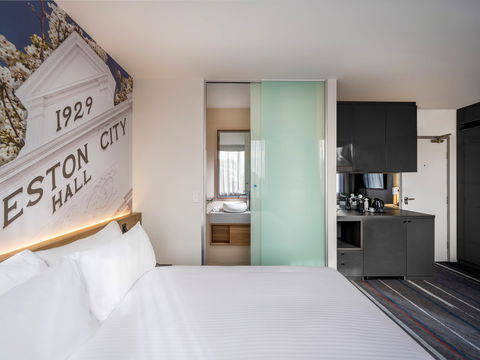 Novotel Melbourne Preston - Brisbane Tourism 4