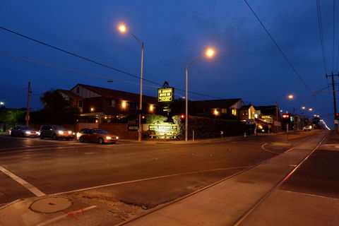 St Georges Motor Inn - Tourism Brisbane 1