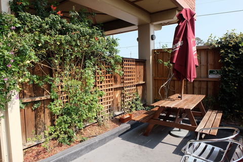 St Georges Motor Inn - Tourism Brisbane 16