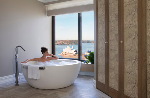 Four Seasons Hotel Sydney - Tourism Brisbane 1