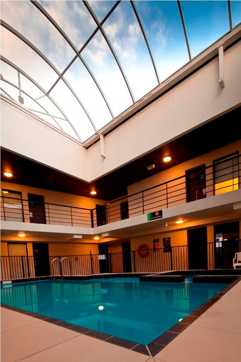 Cambridge Hotel Sydney - Tourism Brisbane 2