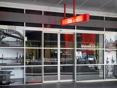 Hotel Ibis World Square - Tourism Brisbane 1