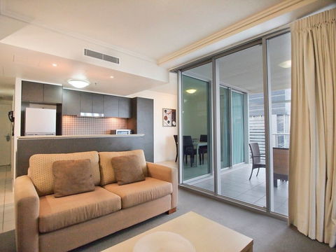 Oaks Casino Towers - Tourism Brisbane 2