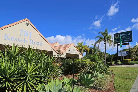 Quality Hotel Robertson Gardens - Tourism Brisbane 1