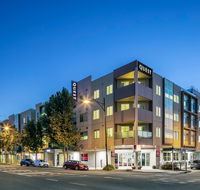 Quest Mawson Lakes - Brisbane 4u