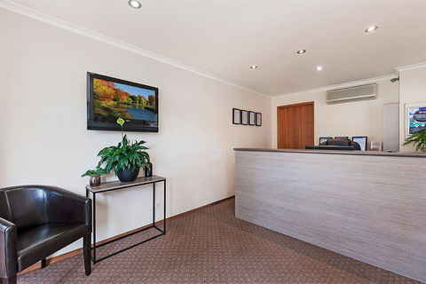 AAt 28 Goldsmith Motel - Tourism Brisbane 1