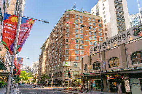 Holiday Inn Darling Harbour - Tourism Brisbane 1