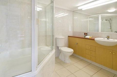 Springwood Tower Apartment Hotel - Tourism Brisbane 2