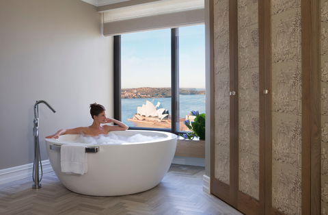 Four Seasons Hotel Sydney - Tourism Brisbane 1