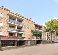 Nesuto Chippendale Sydney Apt Hotel - Tourism Brisbane