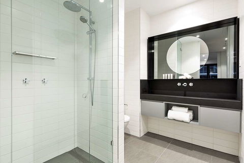 Tyrian Serviced Apts Albert Park Lane - Brisbane 4u 1