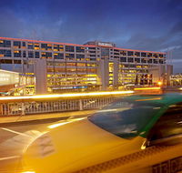 PARKROYAL Melbourne Airport - Brisbane 4u