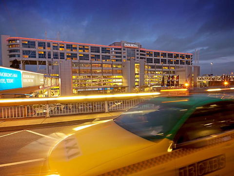 PARKROYAL Melbourne Airport - Brisbane 4u 0