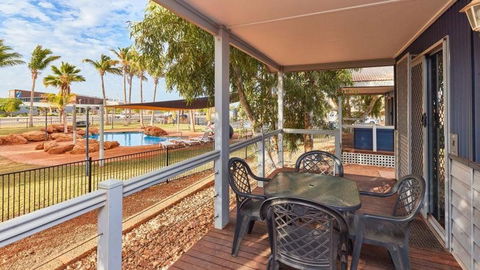 RAC Exmouth Cape Holiday Park - Brisbane 4u 1