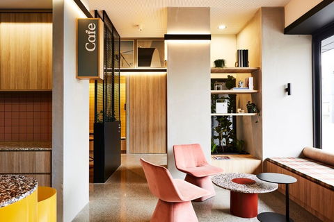 Lanbruk Apartment Hotel-Richomnd Hill - Tourism Brisbane 2