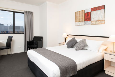 Adelaide Riviera Hotel - Tourism Brisbane 2