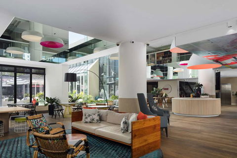 QT Gold Coast - Tourism Brisbane 2
