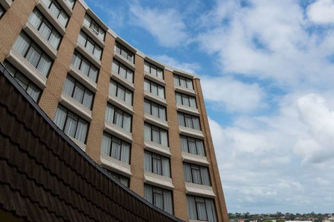 Rydges Camperdown - Tourism Brisbane 1