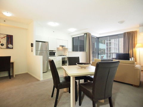 Oaks 212 Margaret - Tourism Brisbane 1