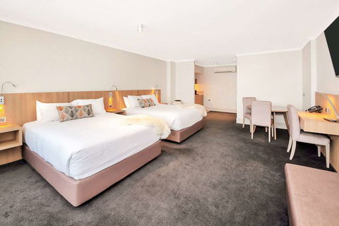 Clarion Hotel Townsville - Tourism Brisbane 7