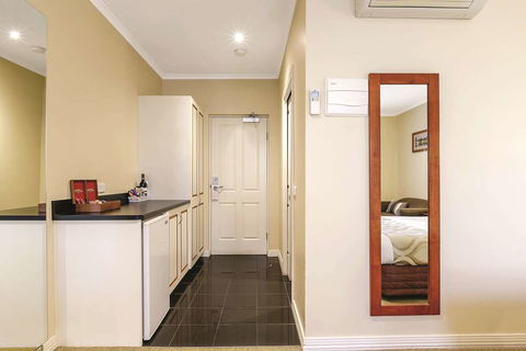 Lake Inn Ballarat - Tourism Brisbane 6