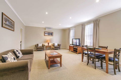 Lake Inn Ballarat - Tourism Brisbane 11