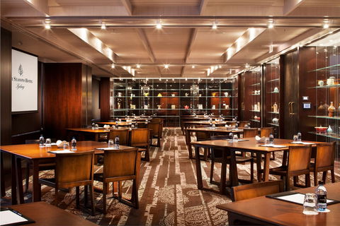 Four Seasons Hotel Sydney - Tourism Brisbane 4