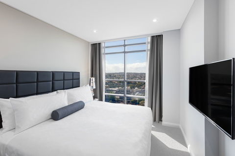 Meriton Serviced Apartments North Sydney - Tourism Brisbane 7