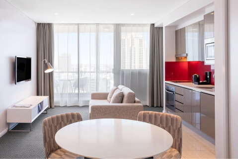 Meriton Suites Campbell Street - Tourism Brisbane 7