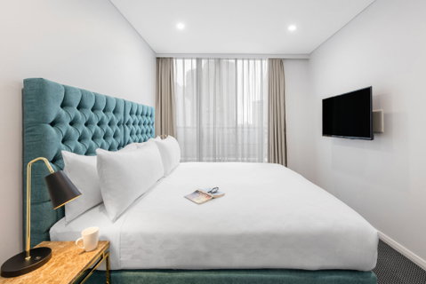 Meriton Suites Pitt Street - Tourism Brisbane 9