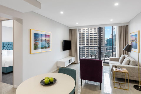 Meriton Suites Pitt Street - Tourism Brisbane 10