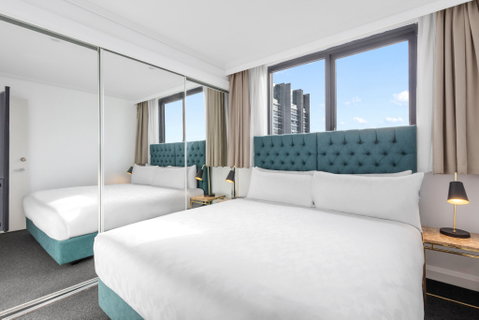 Meriton Suites Pitt Street - Tourism Brisbane 15