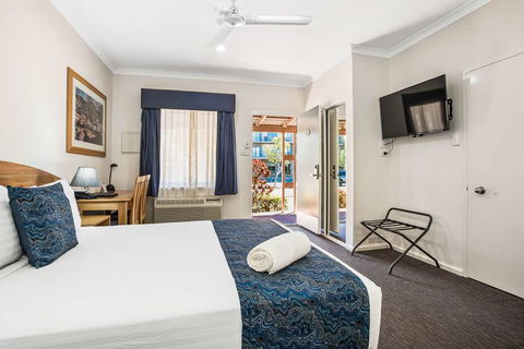 Karratha Central Apartments - Brisbane 4u 10