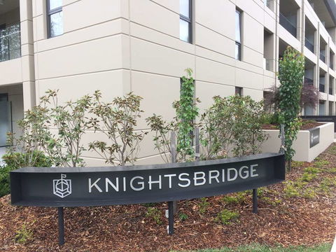 Knightsbridge Canberra - Tourism Brisbane 1