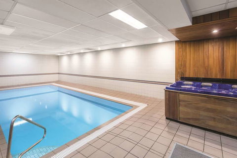 Adina Serviced Apts Canberra Kingston - Tourism Brisbane 13