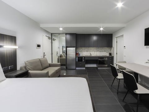 The Sebel Canberra Civic Hotel - Brisbane 4u 8