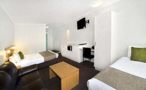 Admiralty Inn - Brisbane 4u 6