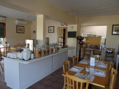 Admiralty Inn - Brisbane 4u 10