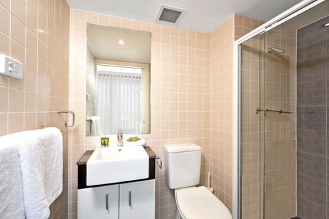 Astra Apartments Parramatta - Tourism Brisbane 5