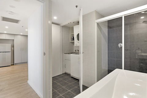Astra Apartments Parramatta - Tourism Brisbane 16
