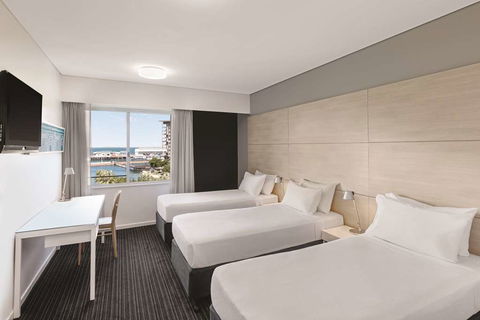 Vibe Hotel Darwin Waterfront - Tourism Brisbane 6
