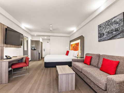 Novotel Darwin Atrium - Tourism Brisbane 5