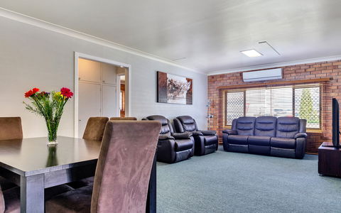 Jackie Howe Motel - Brisbane Tourism 1