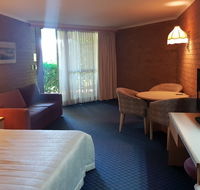 The John Hunter Motel - Brisbane 4u